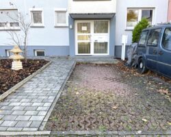 Stellplatz und Hauszugang